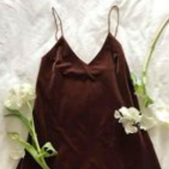 Velvet dress - Picture 1 of 3